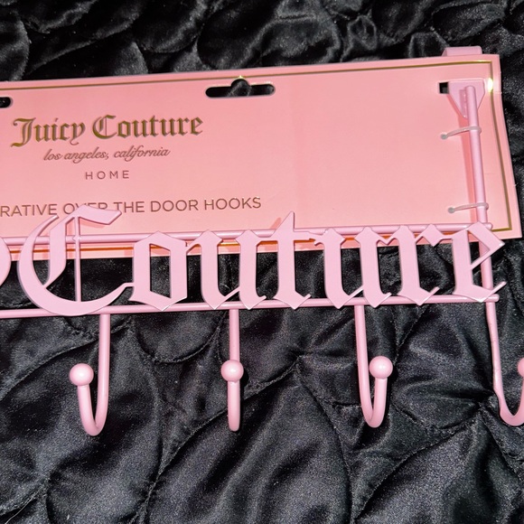 RESERVED FOR BBREW Juicy Couture pink over door hanger - Picture 3 of 4